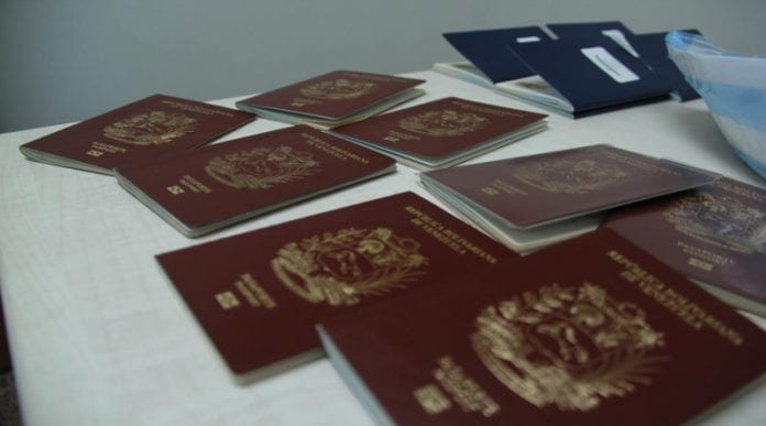 proceso de impresión de pasaportes y prórrogas