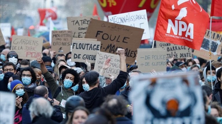 París protestó contra la violencia de las fuerzas de seguridad