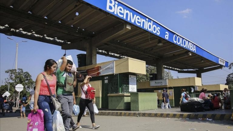 Colombia creará un corredor estudiantil en la frontera con Venezuela