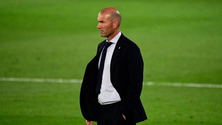 Zinedine Zidane: «No voy a dimitir, debemos sacar nuestro carácter»