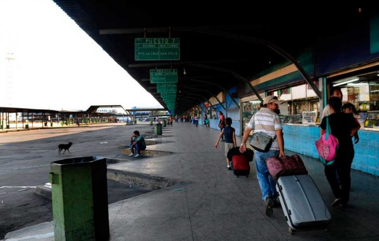 Baja afluencia de pasajeros en Terminal Big Low Center de Valencia