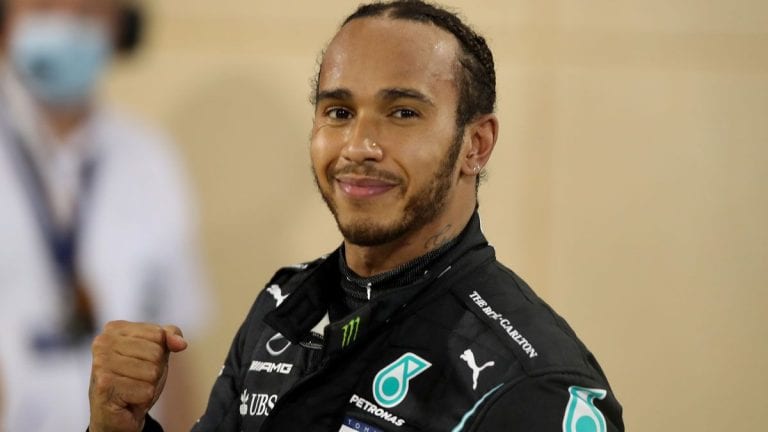 Lewis Hamilton podrá correr en el último GP de la temporada