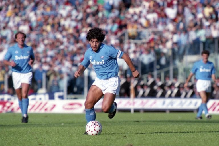 Estadio del Nápoles rebautizado como «Diego Armando Maradona»