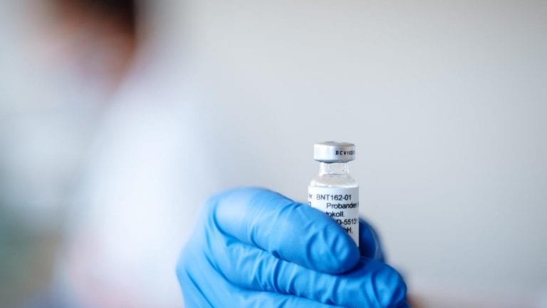 México aprobó el uso de la vacuna Pfizer-BioNTech contra el Covid-19