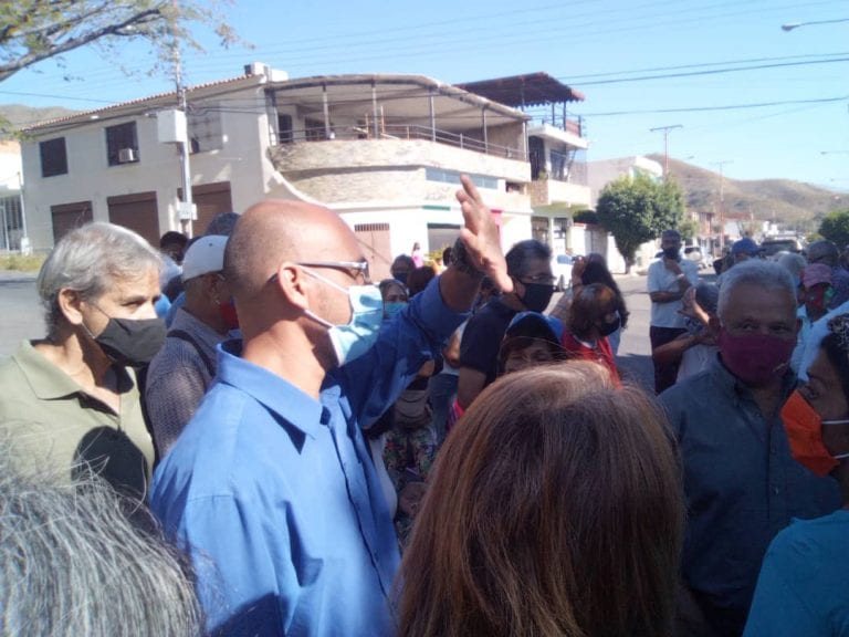 Concejal Juan Carlos Palencia busca soluciones al problema del agua en San Diego