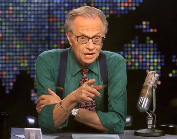 Murió el legendario presentador Larry King, a los 87 años