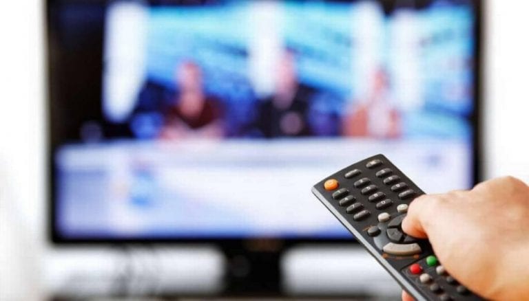 Evalúan funcionamiento de Simple TV tras denuncias de usuarios