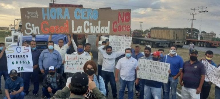 Transportistas de Puerto Cabello protestaron por falta de gasoil