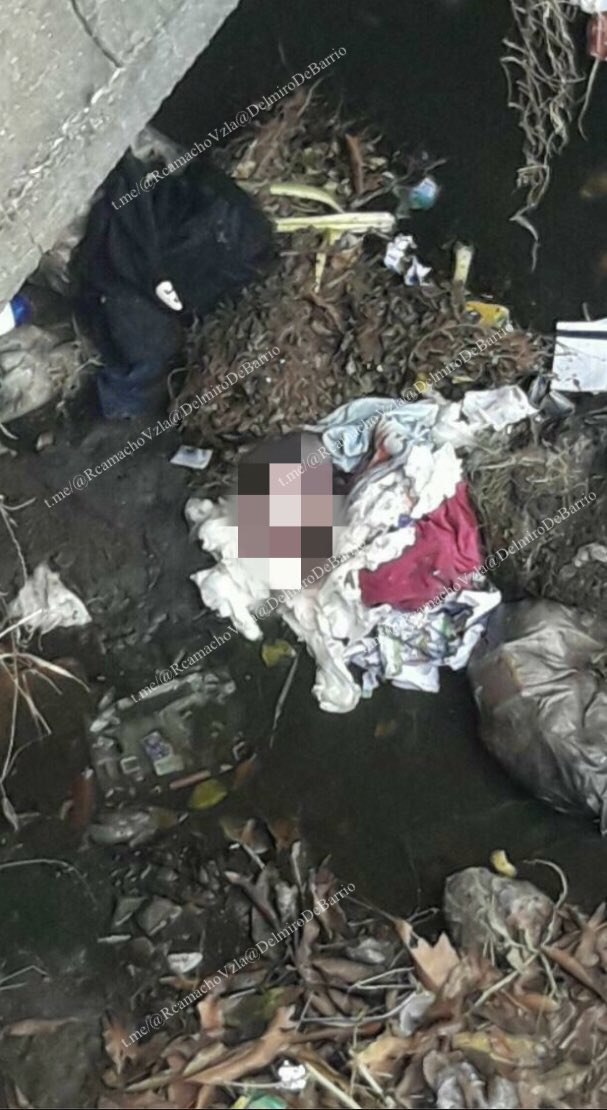 Hallan cuerpo de recién nacido debajo de un puente en Bolívar