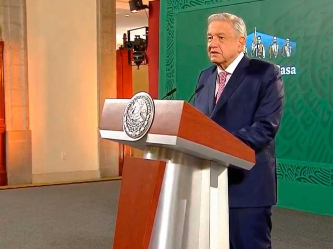 Reaparece presidente de México López Obrador tras superar el COVID 19