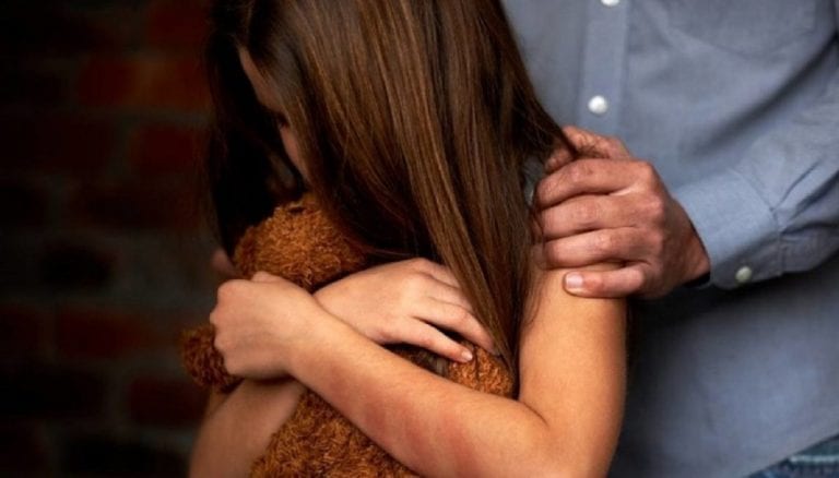 Detenido en San Diego por abusar sexualmente de su hijastra