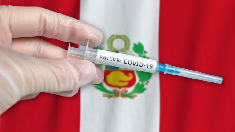 Perú vacunará contra el Covid-19 a migrantes venezolanos