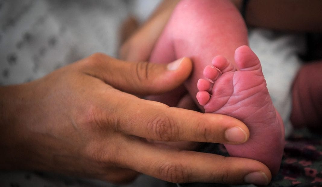 venezolana vendió a su hija recién nacida