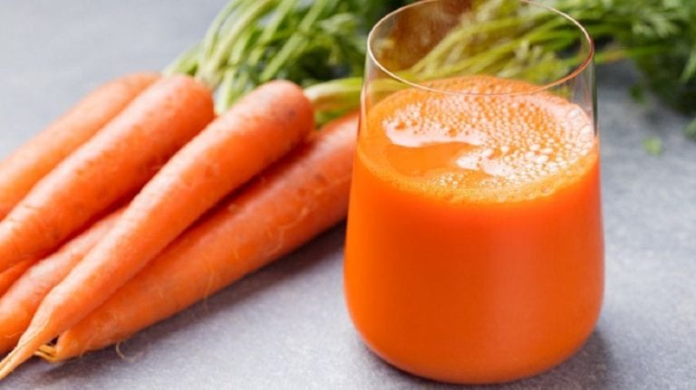 Conoce los beneficios de tomar zumo de zanahoria