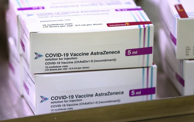 Dinamarca, Noruega e Islandia suspendieron el uso de la vacuna AstraZeneca