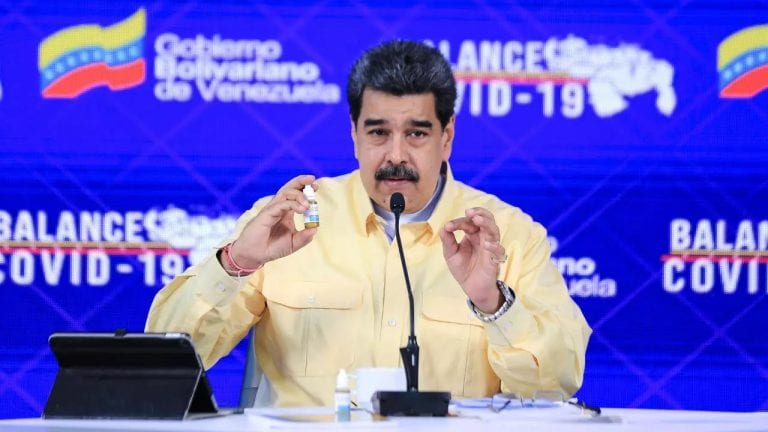 Gobierno Nacional rechazó el bloqueo del Facebook de Nicolás Maduro