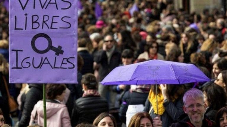 Se celebra el Día Internacional de la Mujer sin marchas por el covid-19