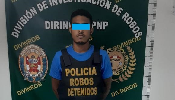 Venezolano que atracó en Lima - Venezolano que atracó en Lima