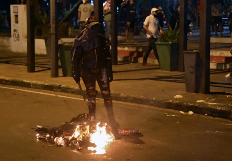 Protestas en Paraguay dejan un fallecido y el presidente cambia el gabinete