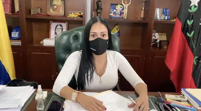 Gobernadora de Táchira denuncia que fue interceptada