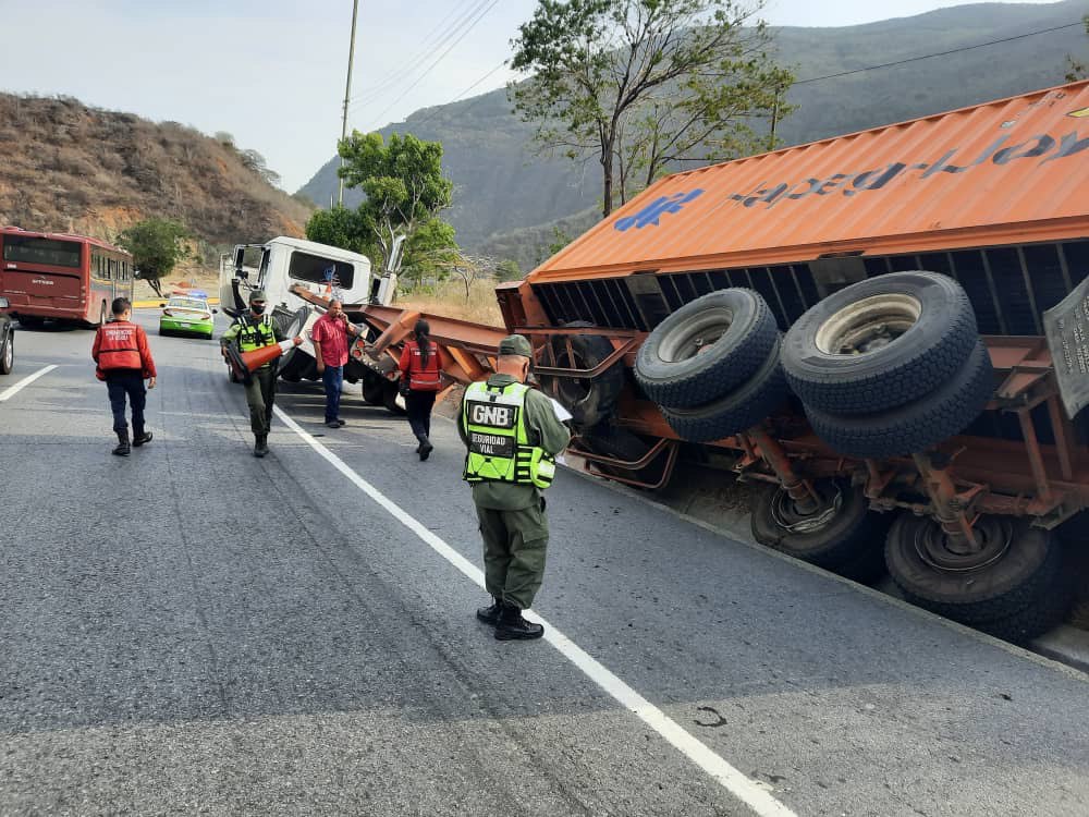 Retención vehicular en autopista Caracas - La Guaira - Retención vehicular en autopista Caracas - La Guaira