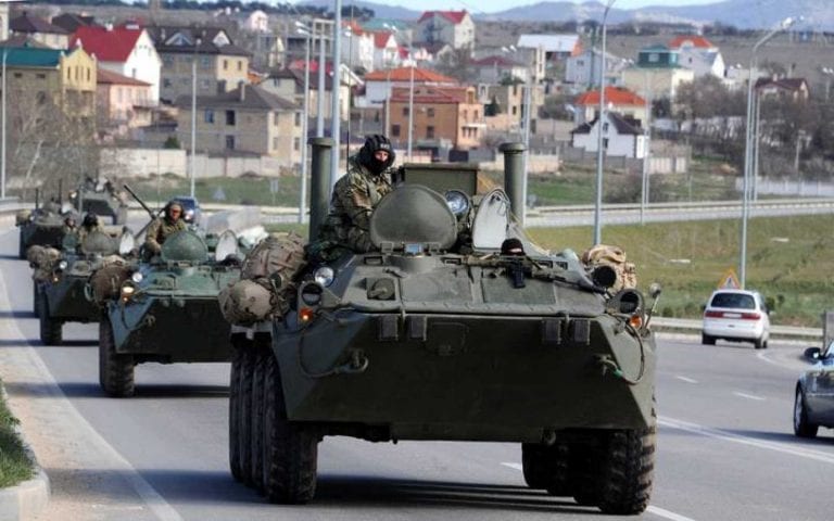 OTAN se preocupa por actividades militares recientes de Rusia en Ucrania