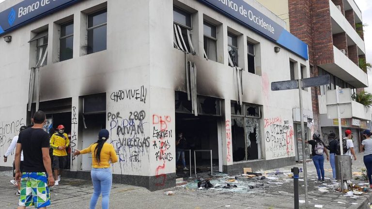 Iván Duque militarizó las ciudades ante las protestas en Colombia