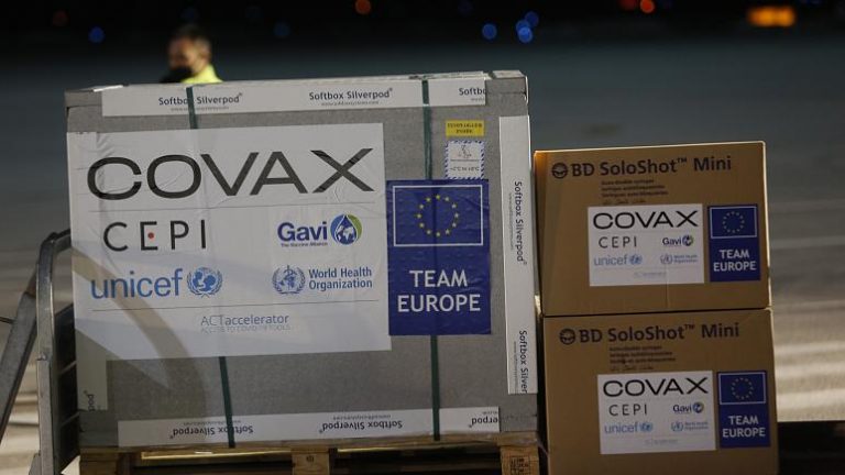 OPS sigue esperando segundo pago de Venezuela para vacunas COVAX