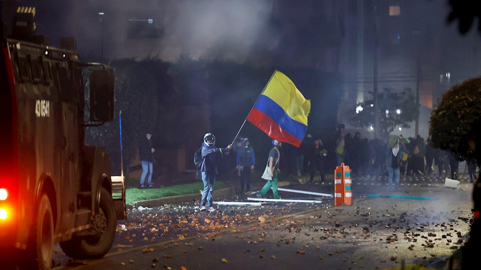 Evalúan decretar estado de conmoción interior en Colombia - Evalúan decretar estado de conmoción interior en Colombia