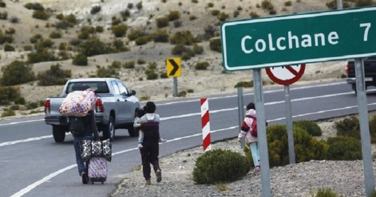 Migrante venezolana muere al cruzar la frontera entre Chile y Bolivia