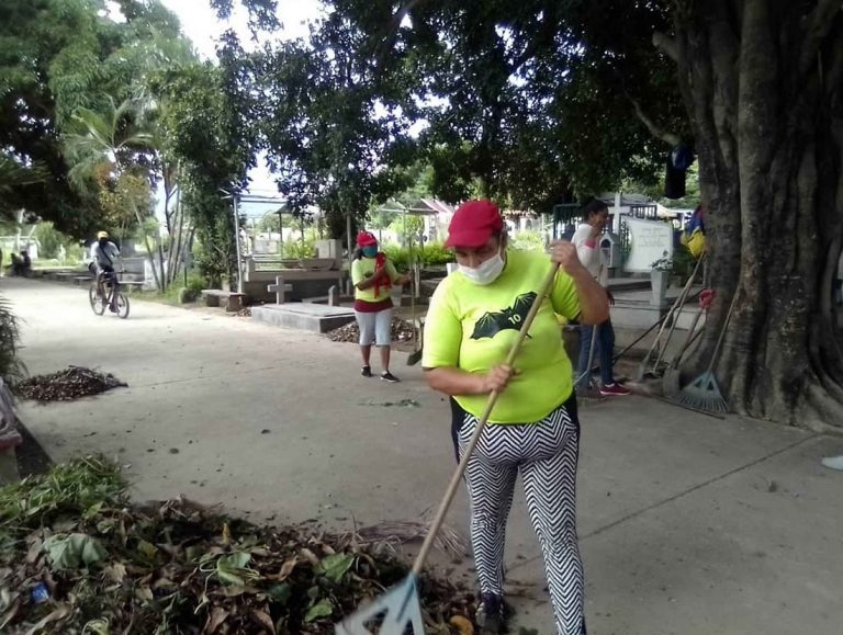 Activan jornada de limpieza en Cementerio Municipal “La Linda” de Carlos Arvelo