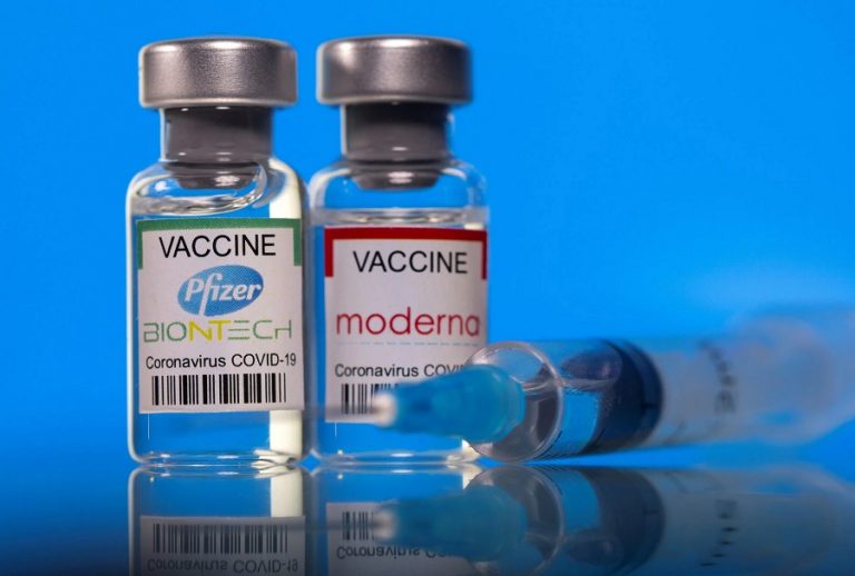 Estudio confirma que las vacunas de Pfizer y Moderna no afectan la reproducción masculina