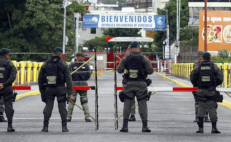 Venezuela rechazó decisión unilateral de Colombia de abrir la frontera
