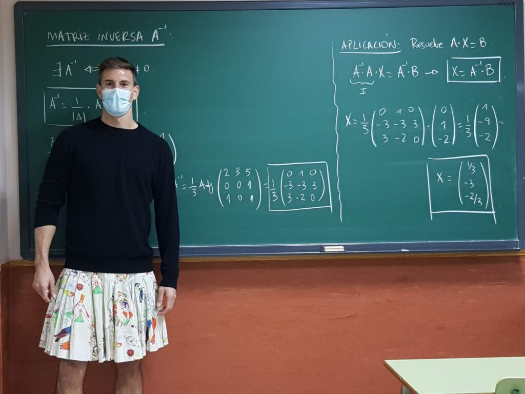 Profesores usan falda - Profesores usan falda