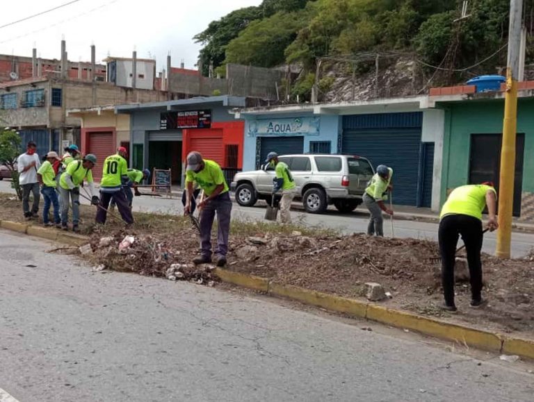 Carabobo Te Quiero mantiene jornadas de saneamiento en Puerto Cabello
