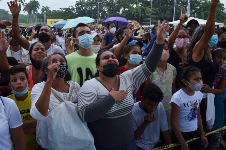 Naguanagua se unió en clamor y oración por Venezuela