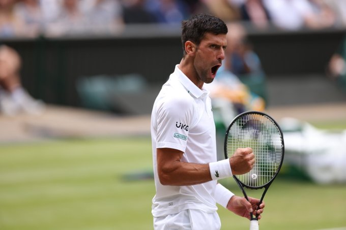 Novak Djokovic avanzó a la final de Wimbledon