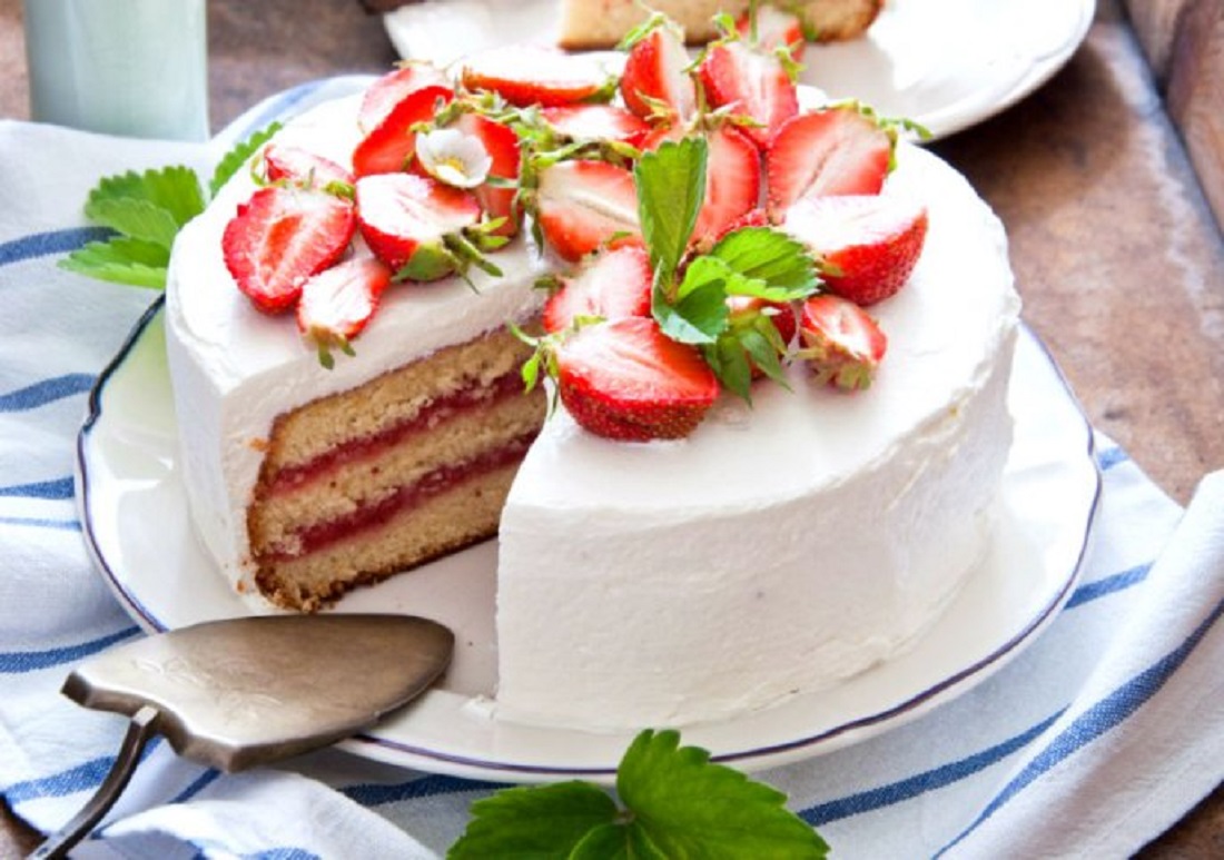 Рецепты идеальных тортов. Торт стоковое фото. Рецепты со сливками. Pasteles para 30 aniversarioные на вид. Pastele.