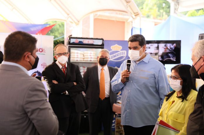 Nicolás Maduro planteó adelantar las fiestas navideñas para octubre