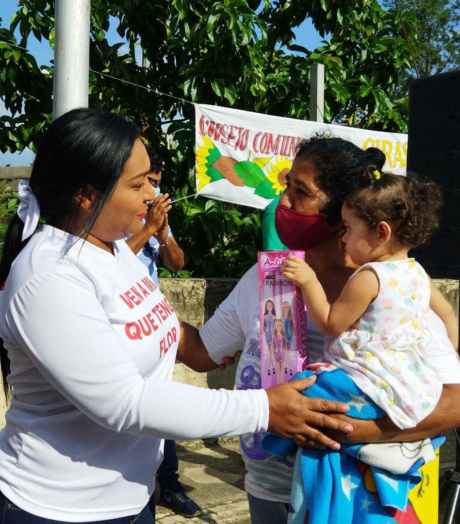 Liliana Ortega cerró campaña en Guacara