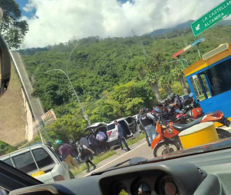 Robaron 70 mil dólares a camionetas blindadas en Caracas