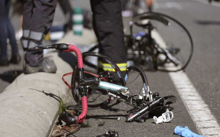 Falleció ciclista tras ser arrollado en Naiguatá