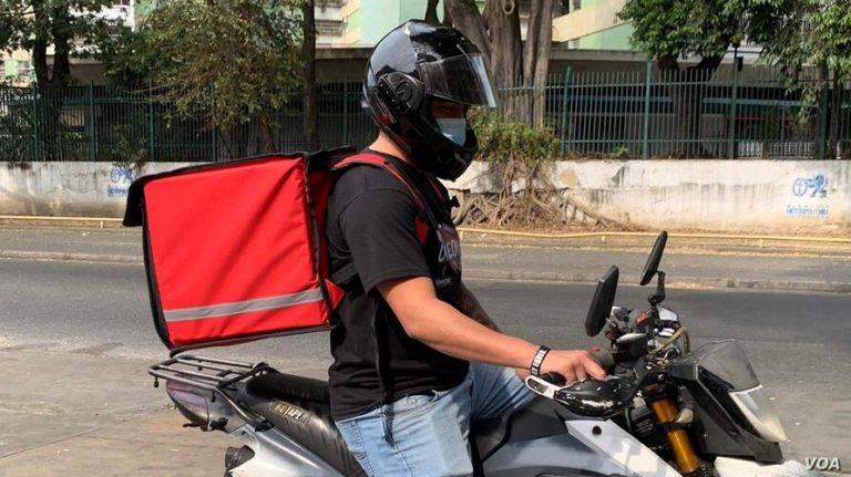Detienen a un hombre que robaba delivery en Caracas