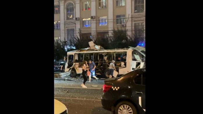 Explota autobús en la ciudad de Vorónezh