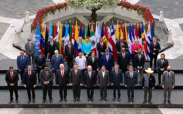 Presidentes alabaron integración latinoamericana pero sin iniciativas concretas