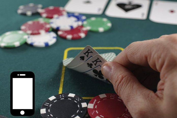 Diferencias del póker en el casino y al póker online