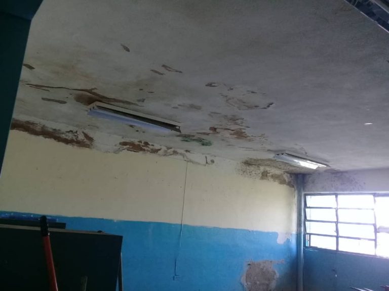 Escuela Básica Las Agüitas III necesita urgentes reparaciones