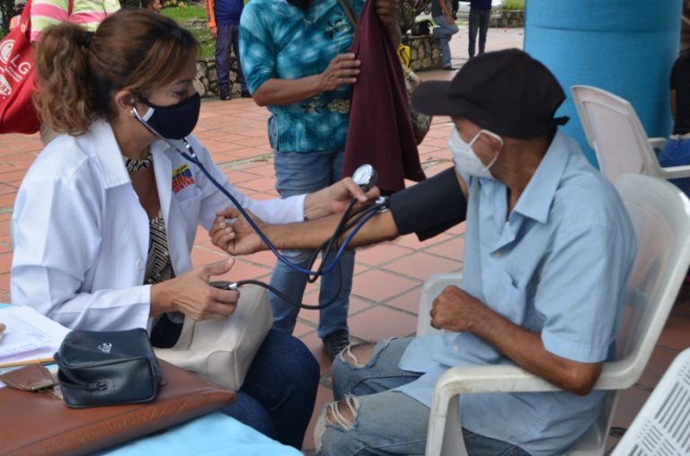 Más de mil personas atendidas durante Jornada de Atención Social en Naguanagua