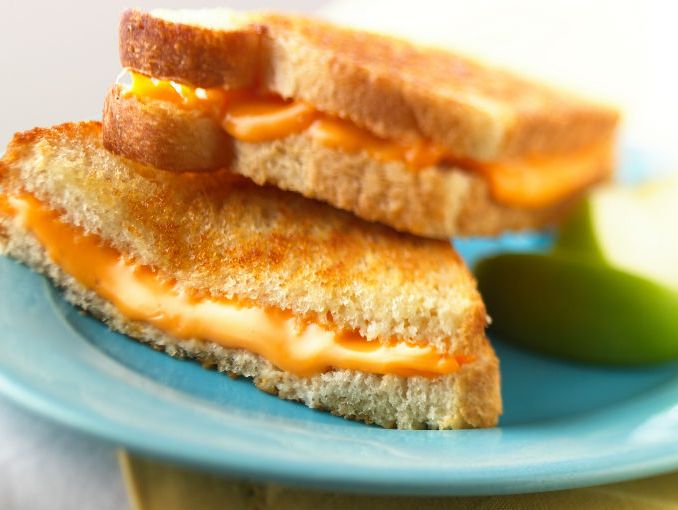 sandwich de queso fundido - sandwich de queso fundido