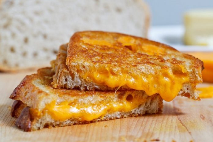 sandwich de queso fundido - sandwich de queso fundido